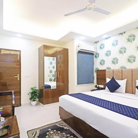 Hotel Vijaydeep Place Near Delhi Airport 新德里 外观 照片